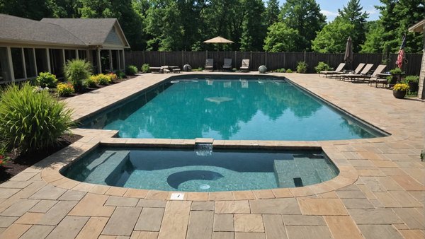 Guide pratique pour entretenir votre piscine toute l'année